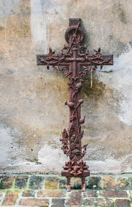 Rusted Cross in Recycle shop